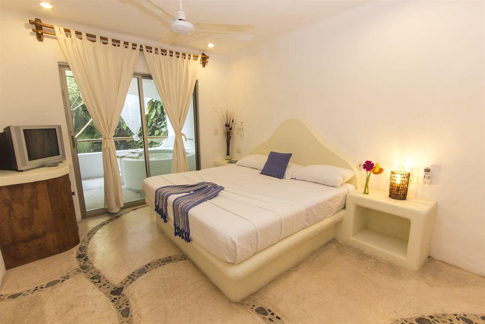 The Blue Pearl Suites Playa del Carmen Bagian luar foto